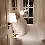 Coproyshof - Direkt Am - 3 Schlafzimmer, Privater & Feuerstelle Apartman *