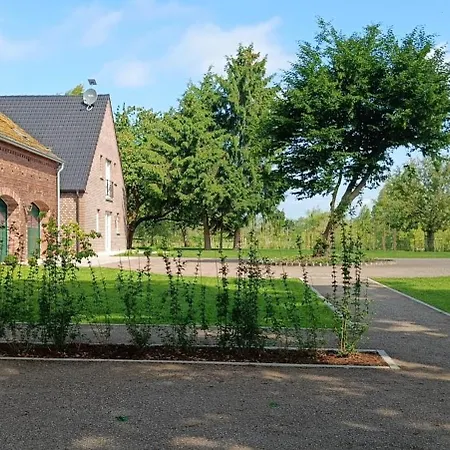 Coproyshof - Direkt Am - 3 Schlafzimmer, Privater & Feuerstelle * Wesel (North Rhine-Westphalia)
