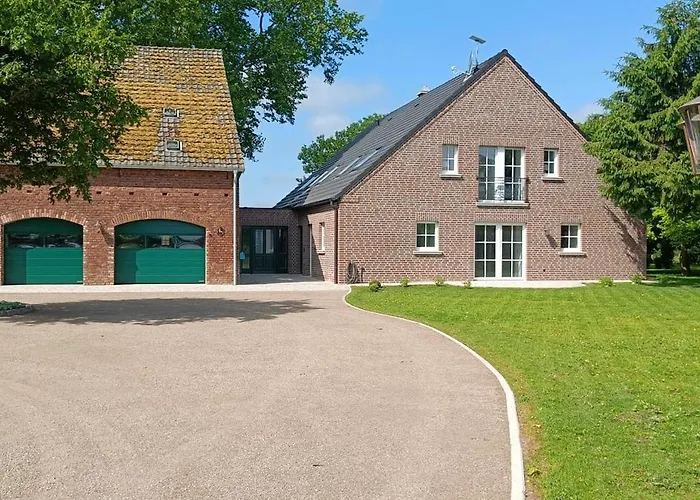 Coproyshof - Direkt Am - 3 Schlafzimmer, Privater & Feuerstelle شقة *